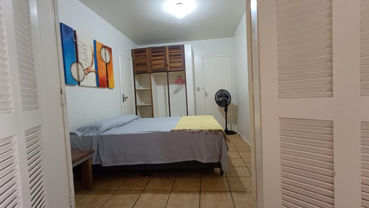 Apartamento Terreo Com Ar Condicionado E 2 Suites Bem Localizado 加罗帕巴 外观 照片